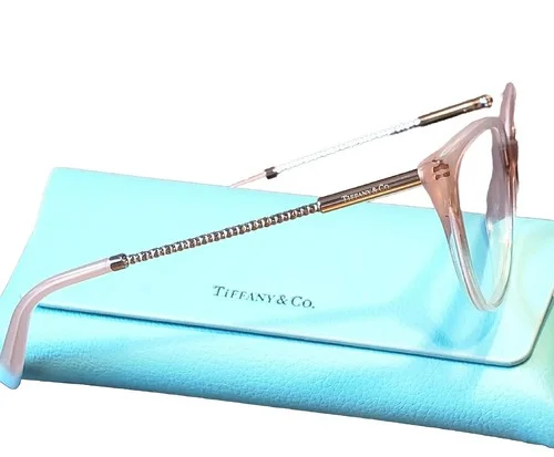 Tiffany & Co Women 3